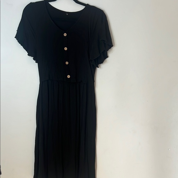Dresses & Skirts - NWOT Women’s Maternity Nursing Black‎ Short Sleeve Flowy Soft Dress with Buttons